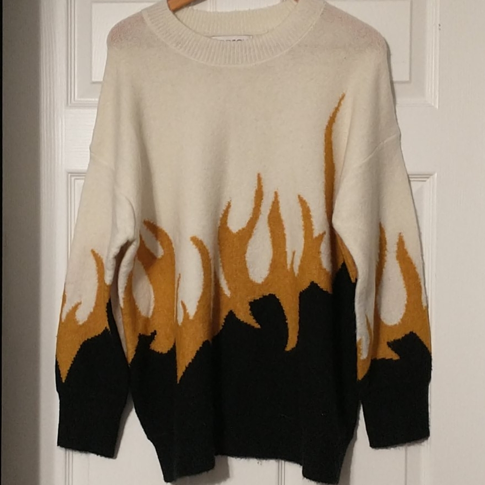 WildFox sweater - Picture 2 of 6